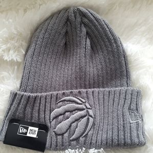New Era grey beanie
